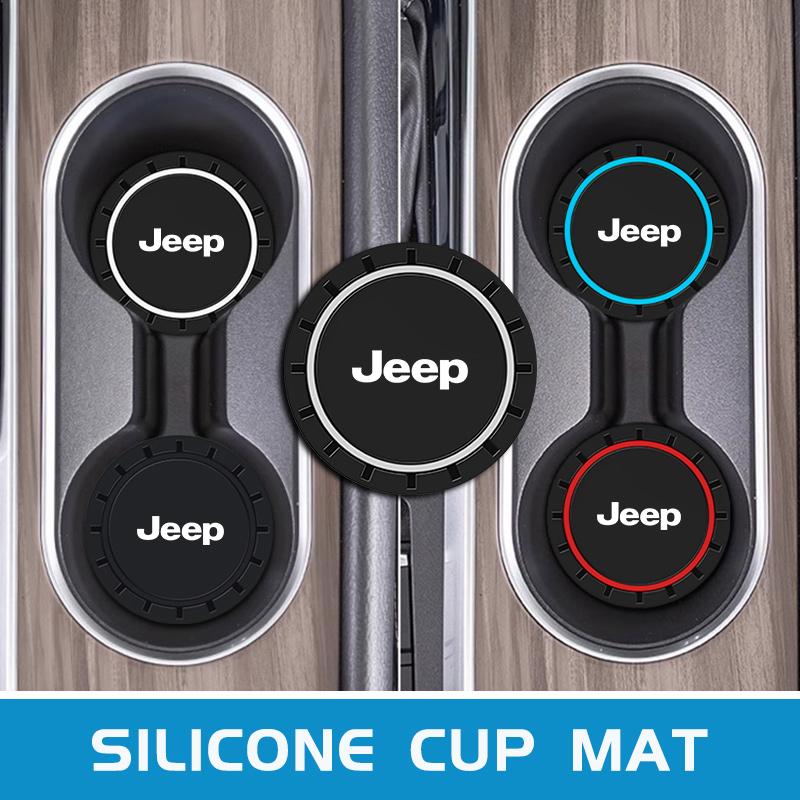 Car Silicone Coaster Anti-Slip Car Water Cup Mat Auto Accessories For Jeep Grand Cherokee Wrangler JK Renegade Gladiator Compass AKO1