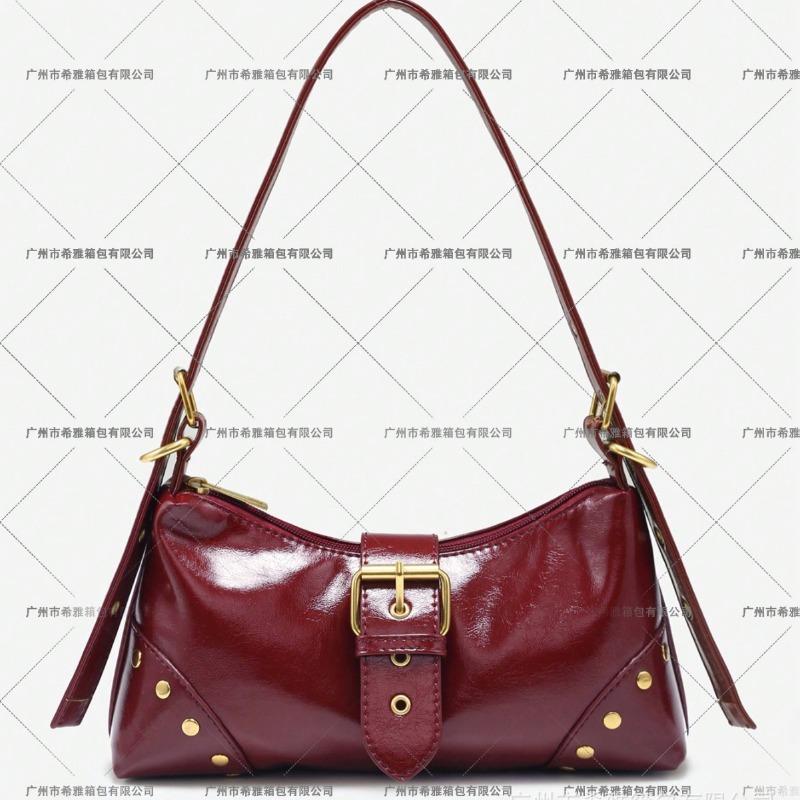 Ladies Vintage Merad Old Tinted Leather Locomotive Bag Rivet Pin Buckle Decorative Shoulder Underarm Baguette Bag