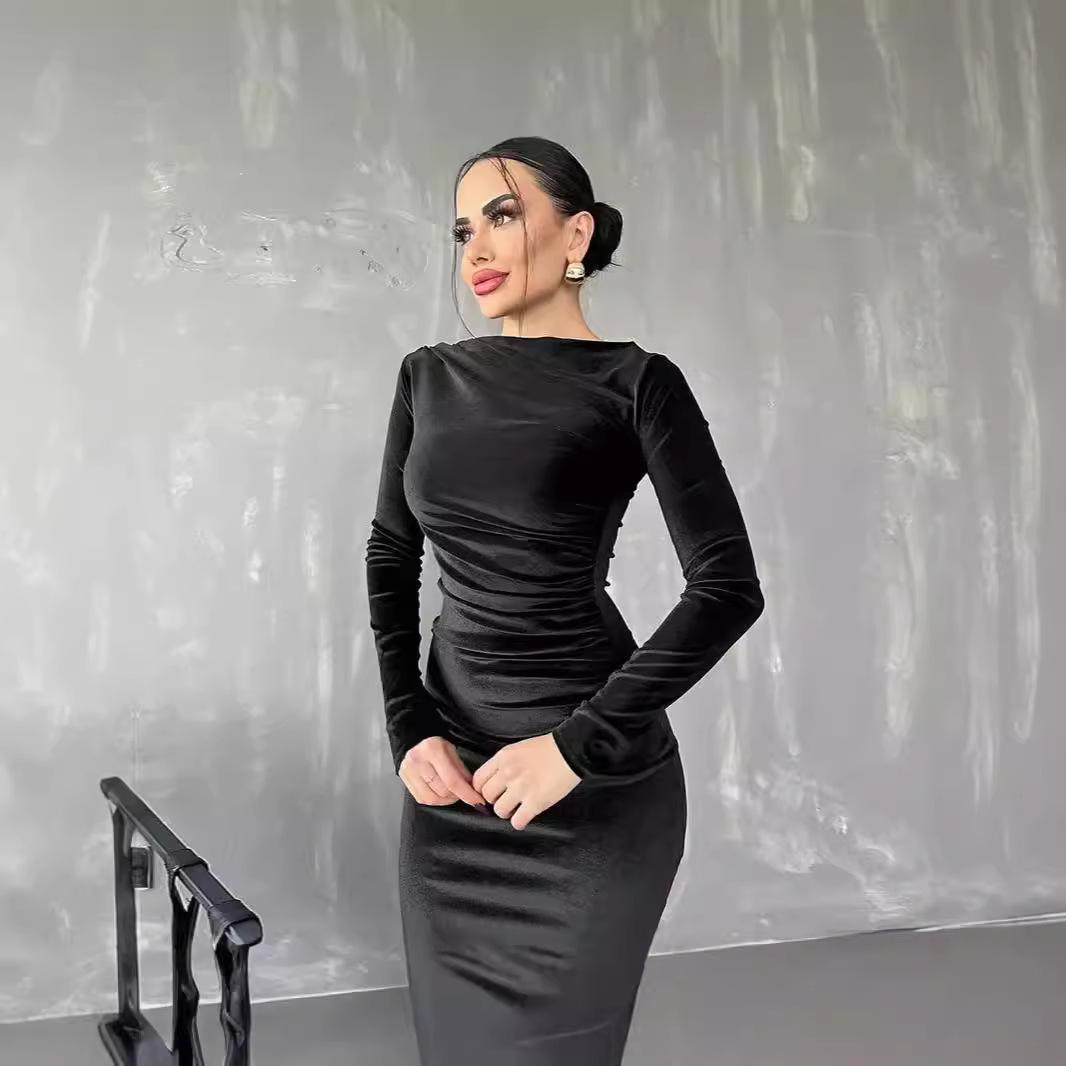 

2024 Autumn/Winter Women s Slim Fit Pleated Long Sleeve Dress, Solid Color, Round Neck. Small чорний