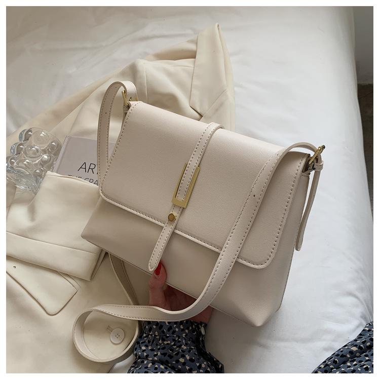 Retro fashion simple big bag women 2025 new trendy temperament shoulder underarm bag autumn and winter popular messenger bag