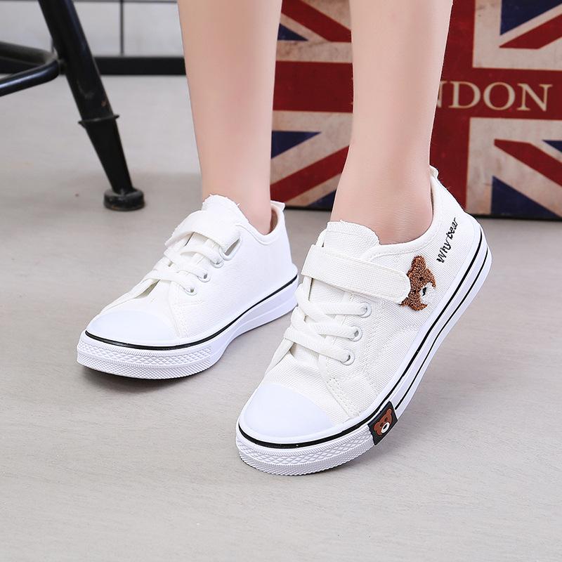 Children's Shoes2026Children's bear canvas shoes, fashionable student white shoes, boys' and girls' Velcro sneakers