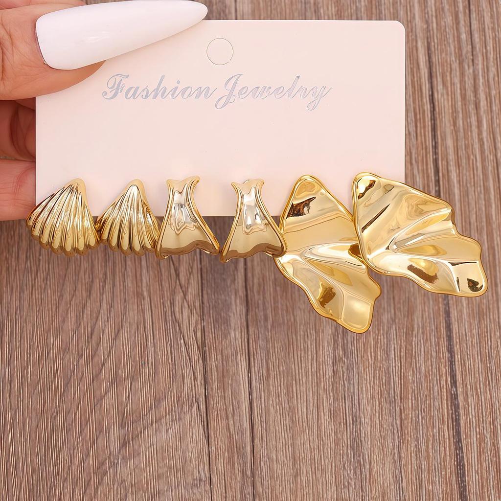 European & American Fashion Trend: Gold Women's Earring Set - Versatile High-End Jewelry