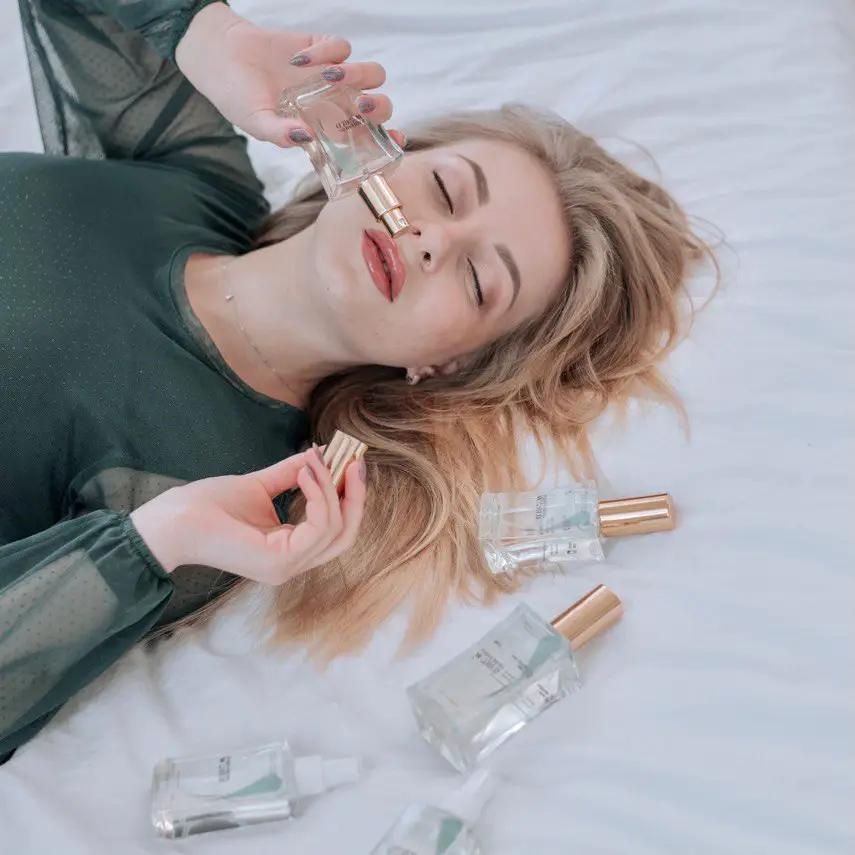 J Eau de Parfum für Damen Analogue Natural Spray 110ml in Öko-Plastik Edition