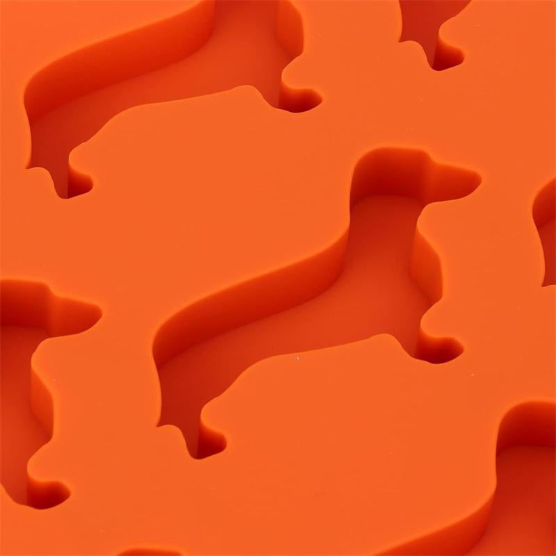 Cute Dachshund Dog Shaped Silicone Ice Cube Mold And Tray For Drink Ice Maker Candy Chocolate Biscuit Fondant Cupcake Cake Decor