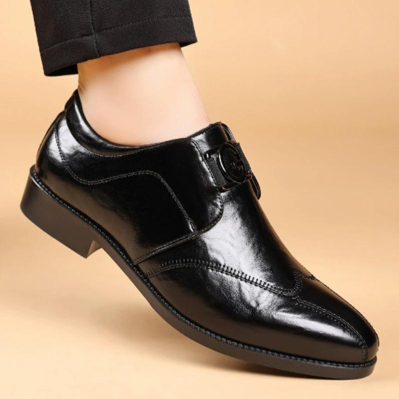 

Мужские повседневные деловые кожаные туфли слипоны с вышивкой, с острым носком, банкетные кожаные туфли 2025, роскошные классические мужские формальные туфли 48 чёрный