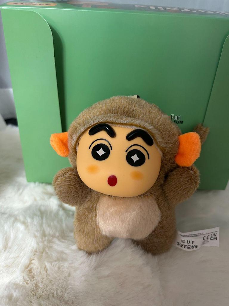 52TOYS Crayon Shin-chan Big Tail Vinyl Keychain Blind Box Cute Doll Trendy Toy Gift.