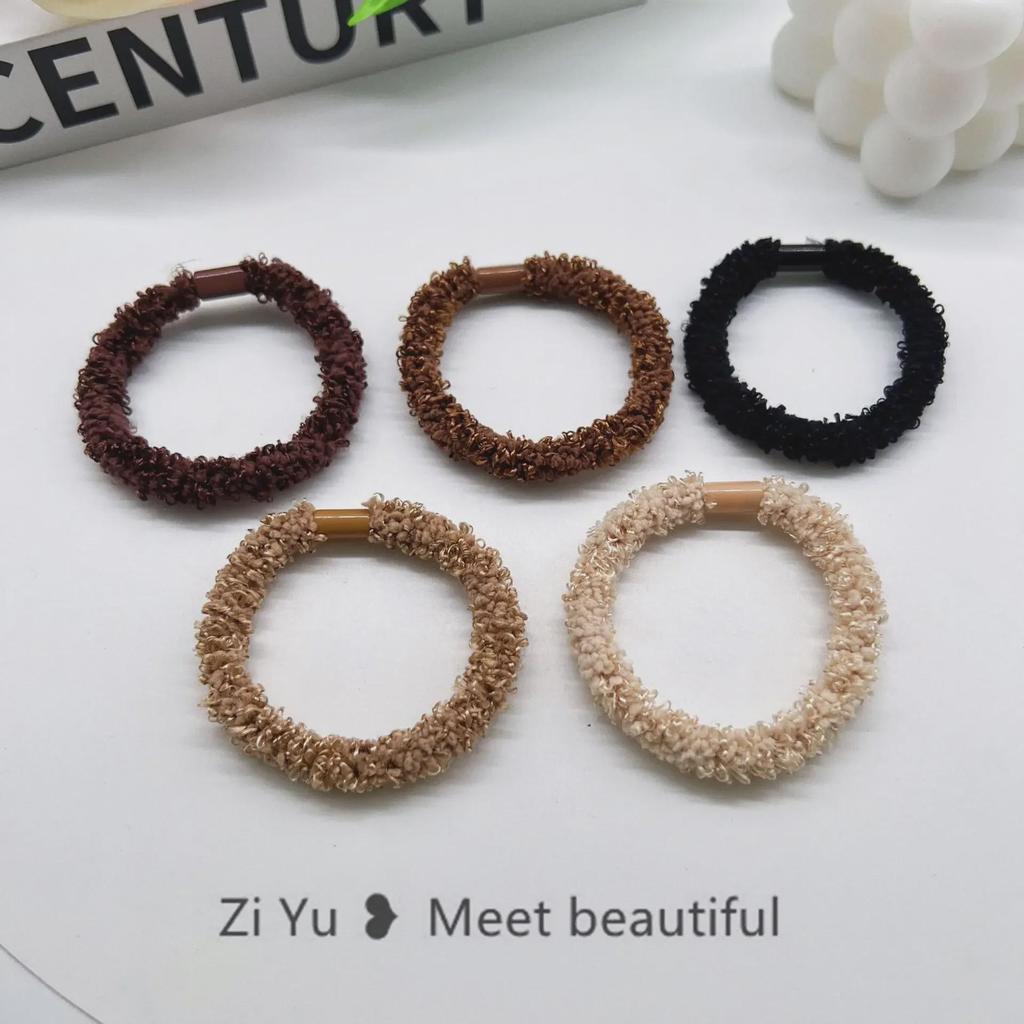 Chic Teddy Fur Hair Ring: Cozy Autumn/Winter Plush Ponytail Holder for Women