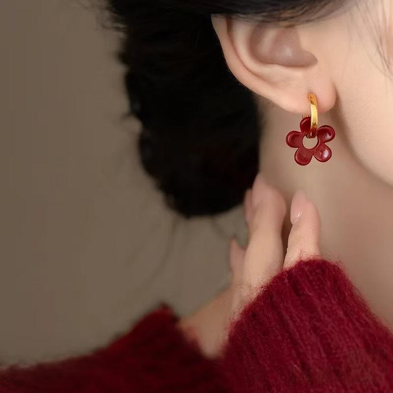 Temperament Ankola Red Drop Glaze Flower Stud Earrings Light Luxury Design