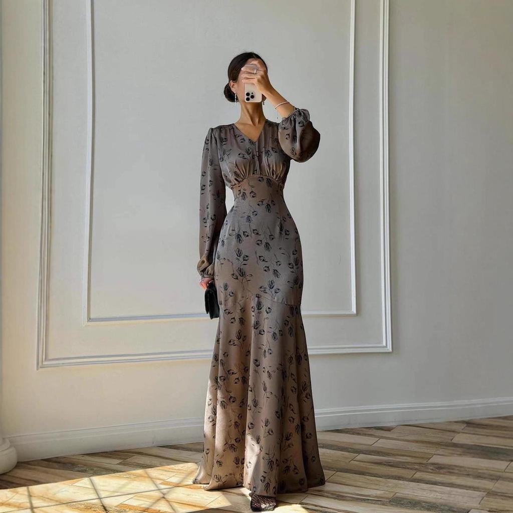 2025 Autumn V-Neck Floral Satin Evening Dress - High-Waisted & Slimming Design for European and American Women