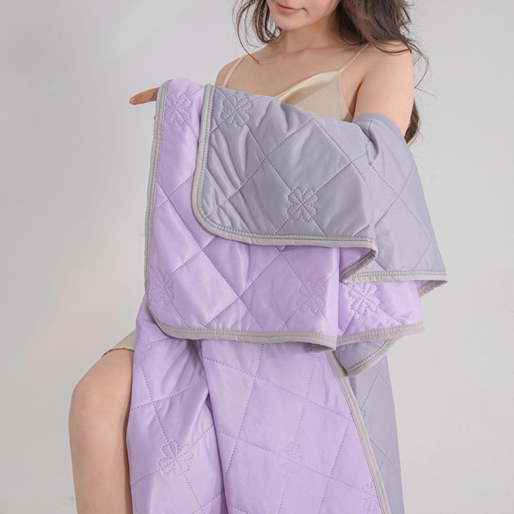 Breathable Summer Cooling Quilt Lightweight Thin Quilt Duvet Air Conditioning Blanket Dormitory