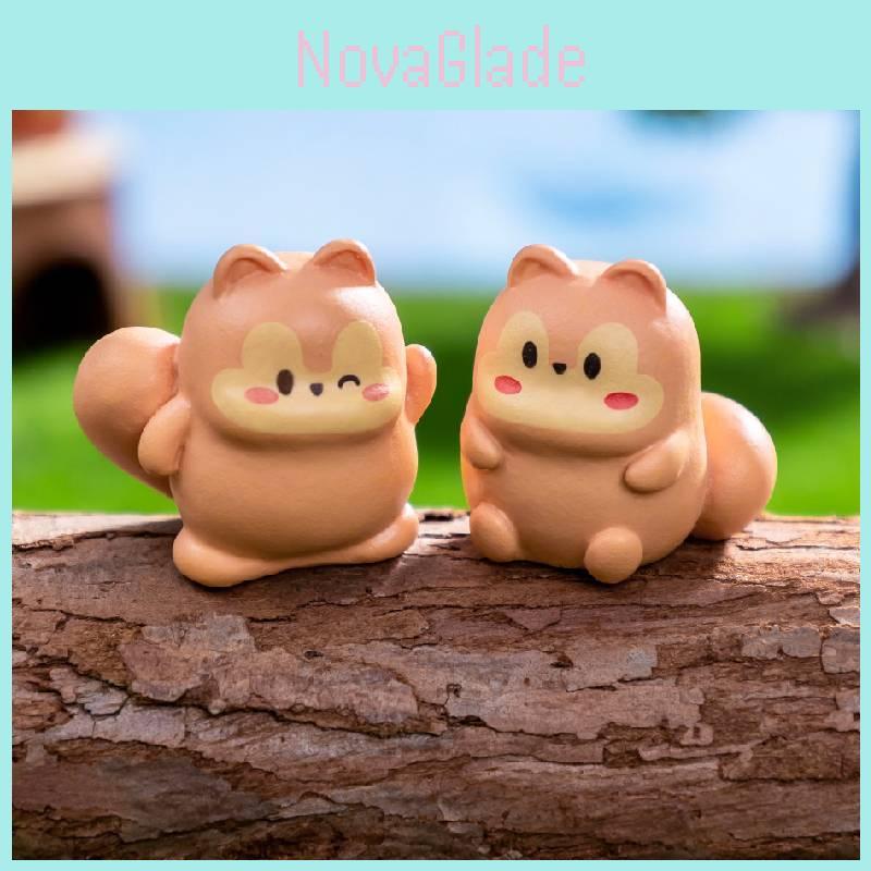 Entzückende Wald-Eichhörnchen-Harzfigur für kreative Miniatur-Gartendekoration