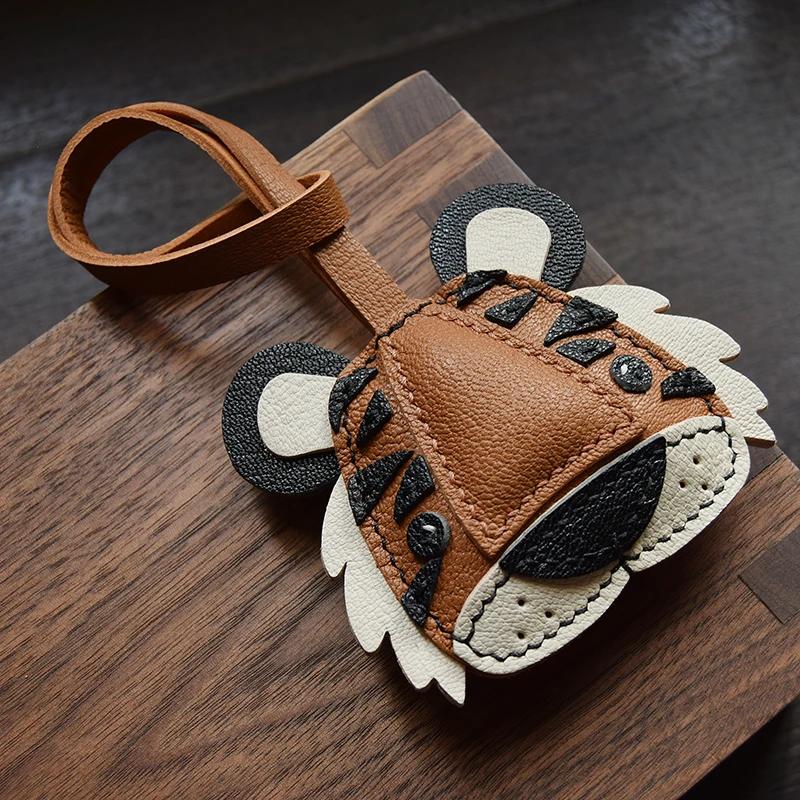 Designer Handmade Genuine Leather Car Key Holder Keychain, Unique Creative Gift for Men Women Tiger Daji Original Key Organizer