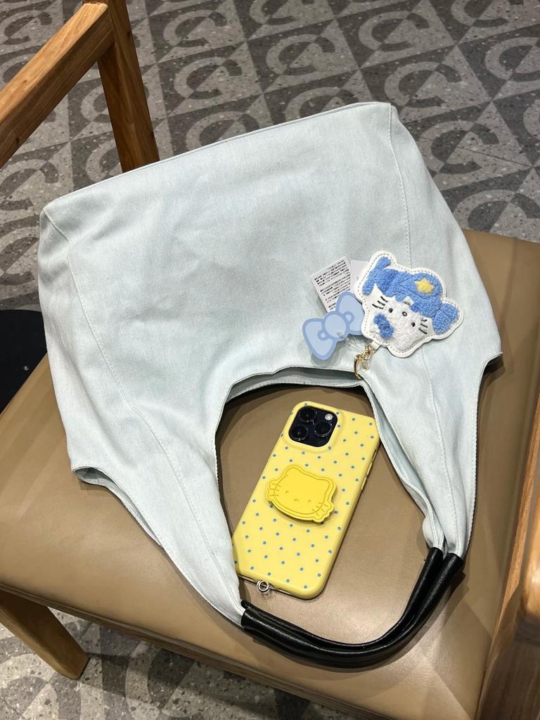 Korean Lazy Wind Denim Canvas Bag Women's 2025 New Large Capacity Shoulder Tote Bag Student Commuter Underarm Bag