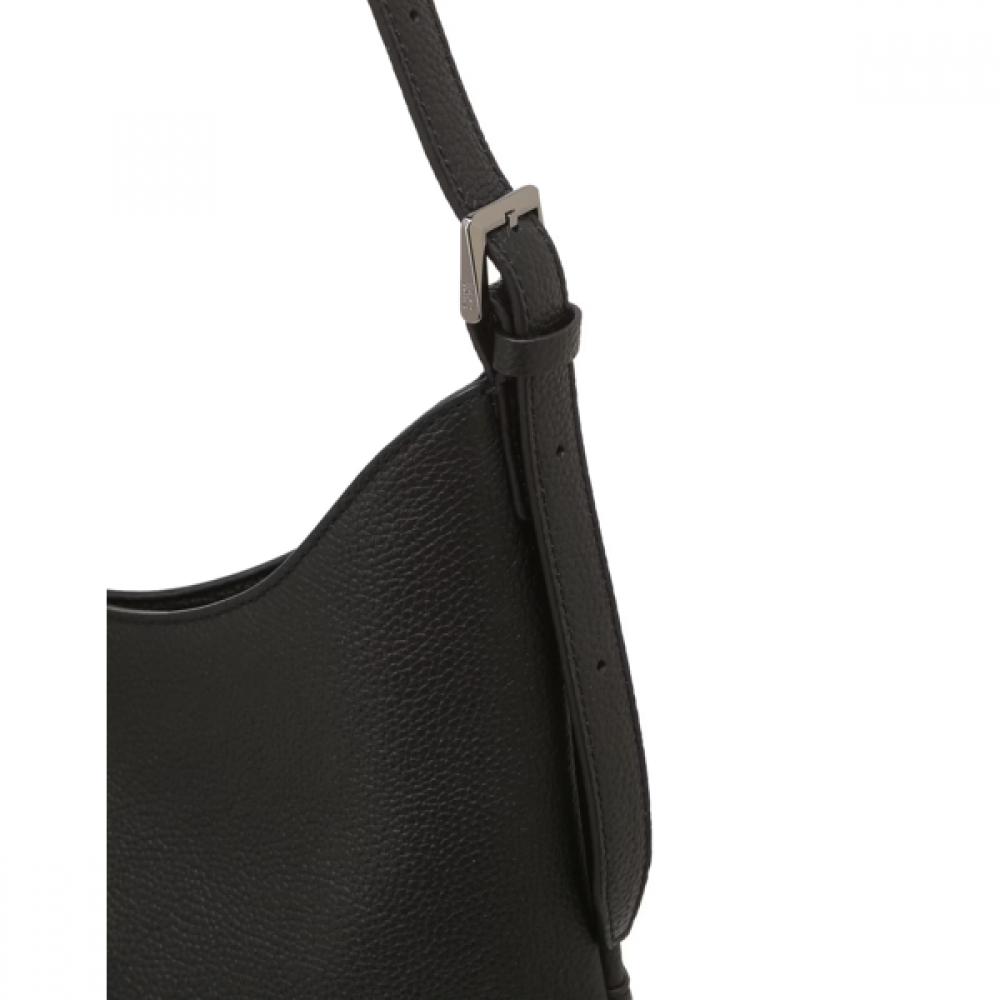 Daks Black Dd Logo Leather Shoulder Bag Dcba6f342bk