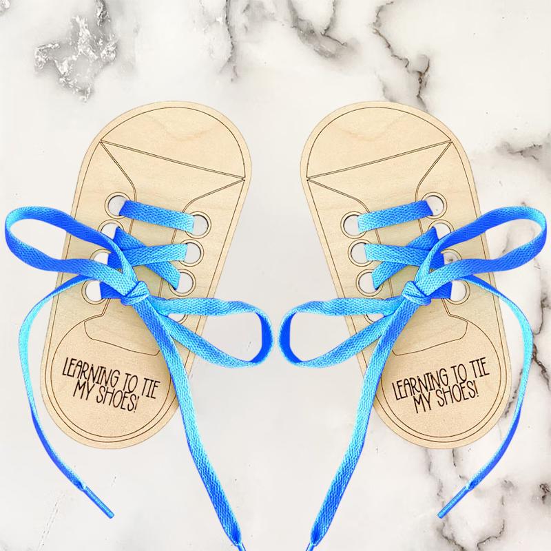 

Children Shoelace Threading Teaching Toys Wooden Lacing Shoes Toy Practice Tying Shoelaces Boards Montessori Toy Game 2Pcs