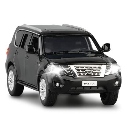 1/32 Nissan Patrol SUV Alloy Car Model Diecasts Metal Toy Vehicles Car Model Collection Simulation Sound and Light Kids Toy Gift