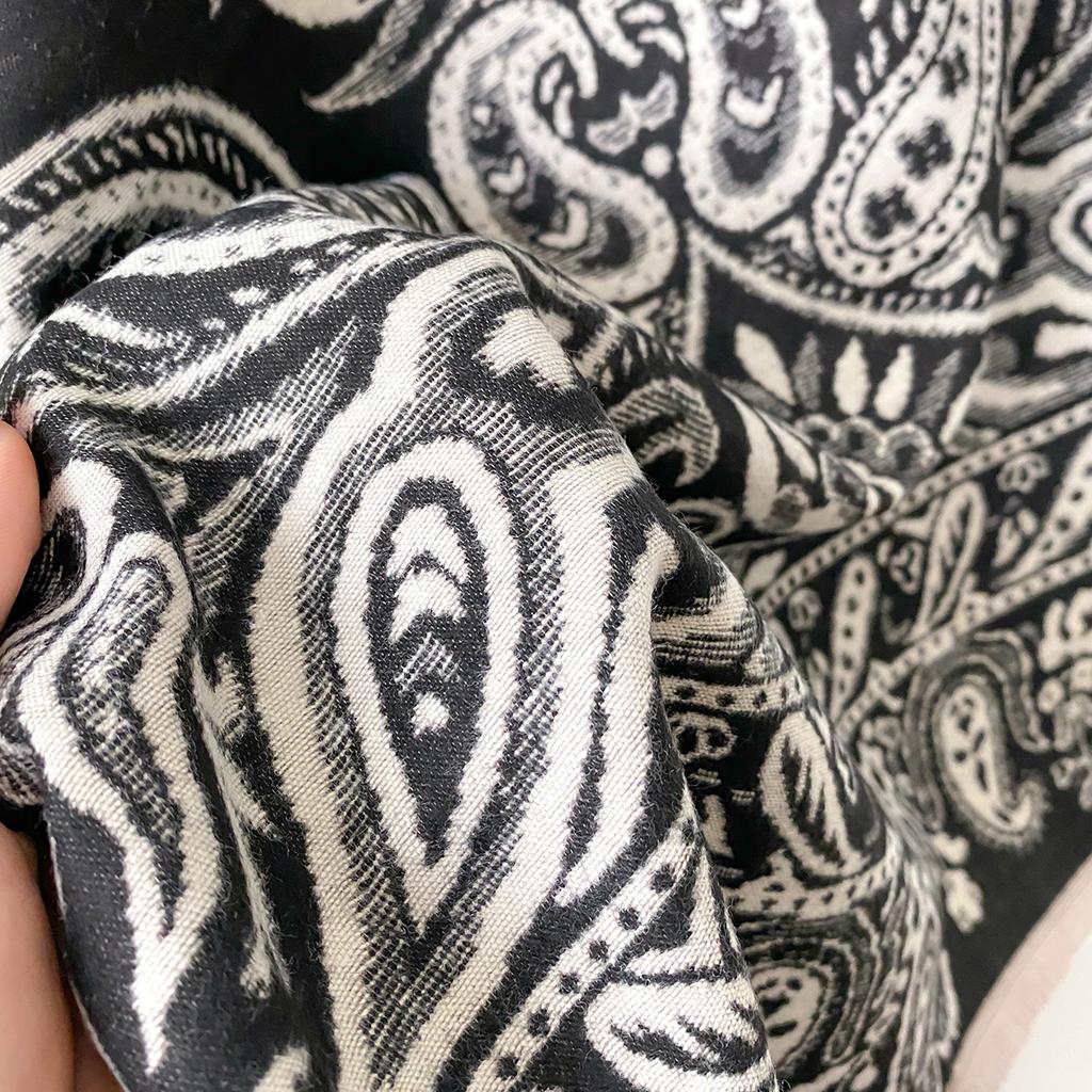 Cashew Flower Design Winter Cashmere Jacquard Paisley Scarves High Quality Women Thicken Wrap Shawl Ladies Pashmina Scarf