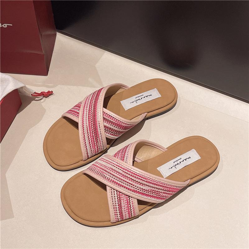 Flat-bottomed retro woven cross-strapped cool slippers fairy shoes outer wear 2025 summer vacation beach roman slippers