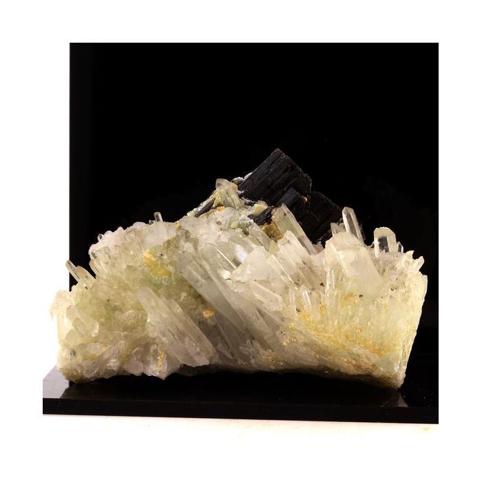 Pierres et Minéraux. Hübnerite + Quartz. 1035.5 ct. Pasto Bueno, Pérou.