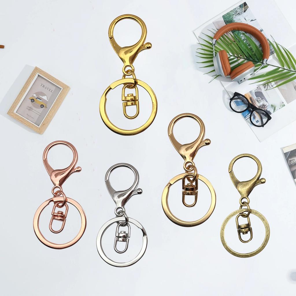 Metal Pendant With 8 Shaped Buckle, Made Of Sturdy Alloy Material, Smooth And Proof Surface, And Smooth Fastening