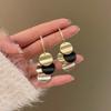 Contrasting color disc fringed earrings, new Hong Kong style temperament, long versatile stud earrings, European and American earrings.