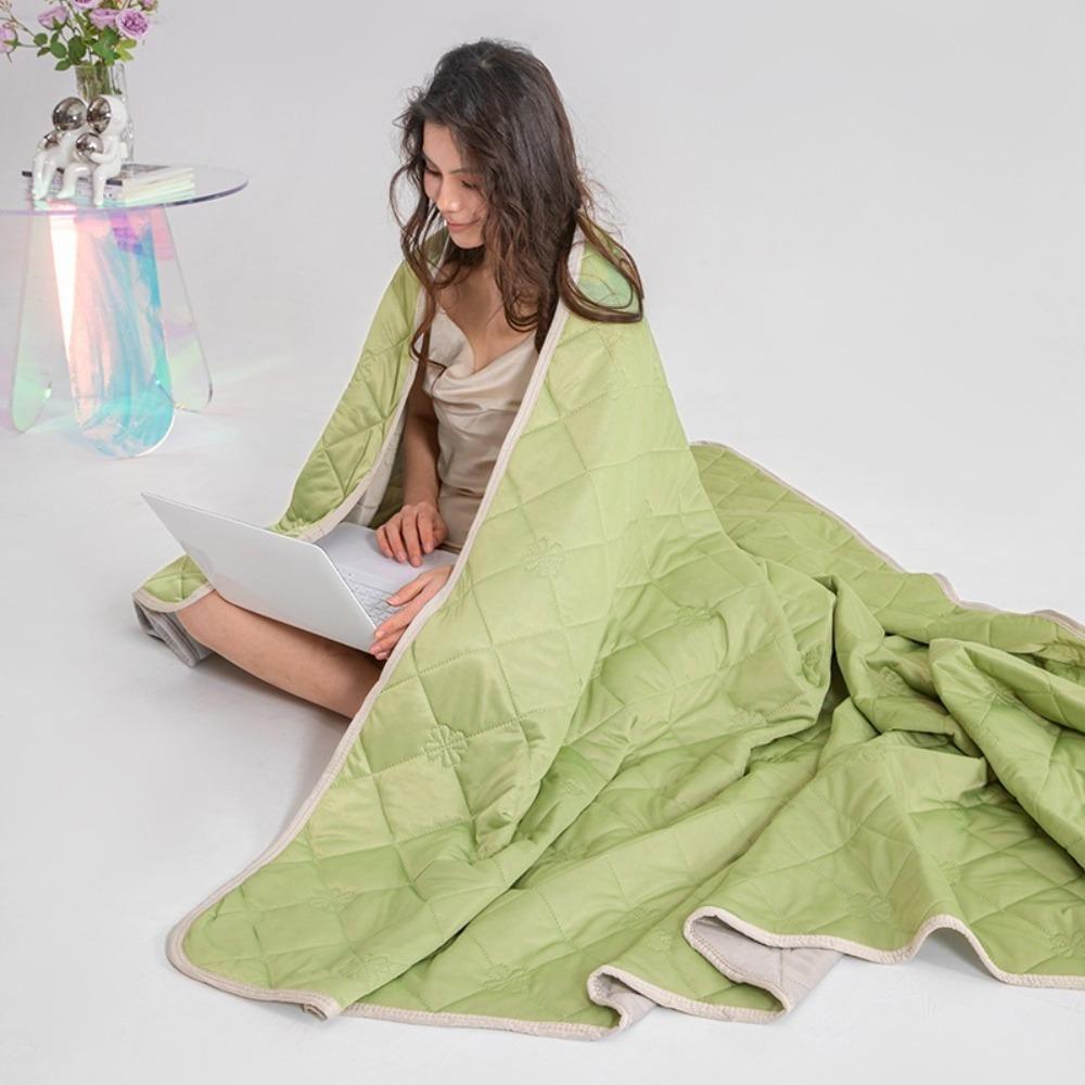 Quilted Summer Sleeping Quilt Lightweight Air Conditioning Blanket Summer Cooling Quilt  Dormitory 39.37x59.06 in