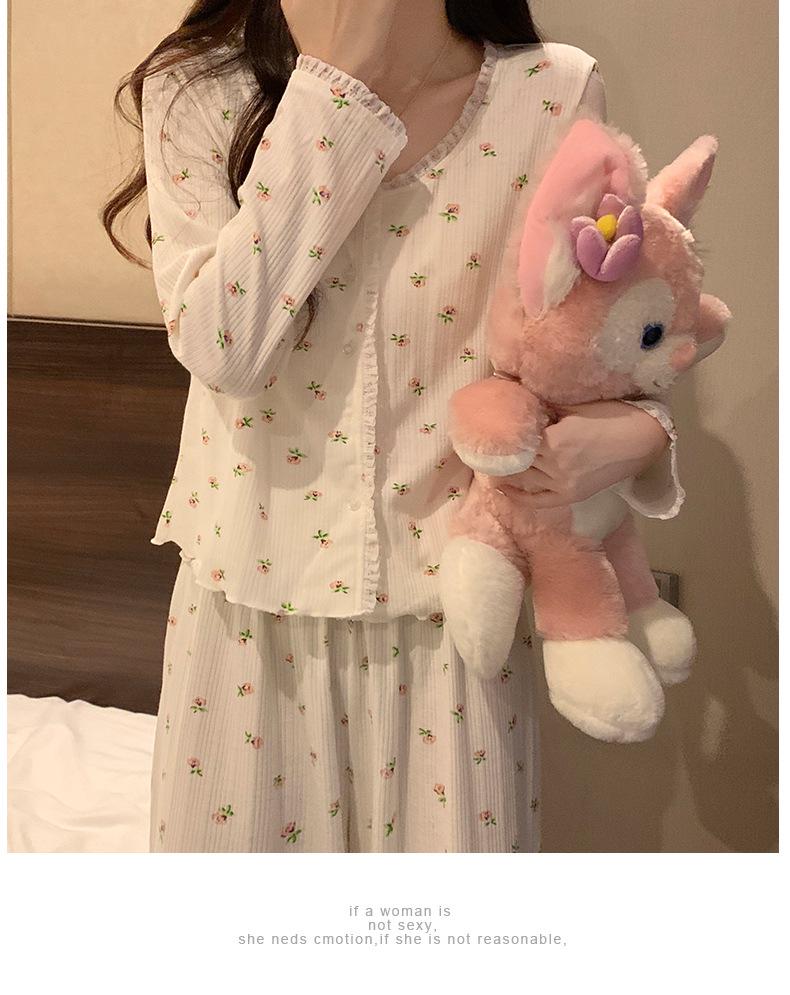 Hot-Selling 2024 Women's Long Sleeve Floral Pajama Set - Sexy Spring & Autumn Three-Piece with Chest Pads