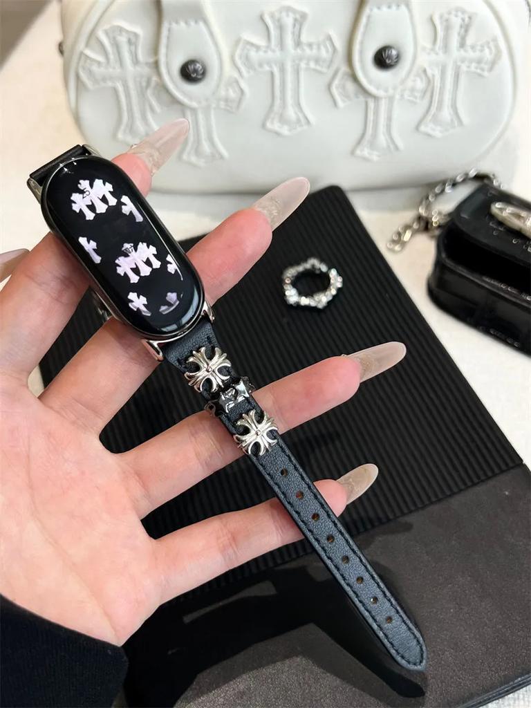 Cross Metal Leather Strap for Xiaomi Band 9- Retro Punk Leather Creative Watch Band for XIAOMI Mi Band 9/8/7/6/5/4/3/NFC/Mi Band 8pro/Redmi Watch4&5