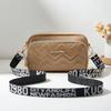 Torebka na ramię crossbody z szerokim paskiem