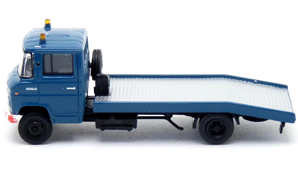 Brekina HO Scale L 608 D Tow Truck 1/87 Mercedes-Benz (1968)