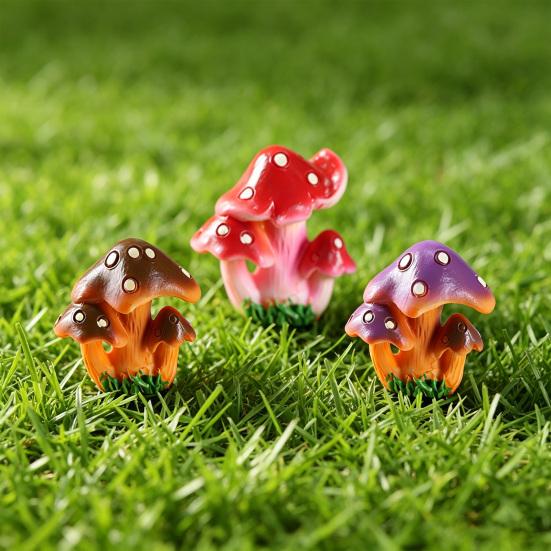 Mini Resin Mushroom Figurine Tiny Bonsai Craft Decoration Small Lawn Fairy Garden Ornament for Indoor Outdoor Terrarium DIY Craft Home Tabletop Micro