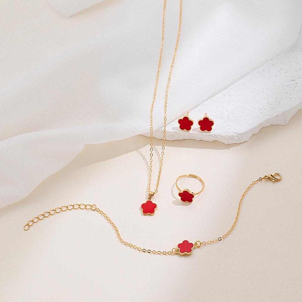 Elegante Conjunto de Joias de Trevo de Quatro Folhas: Pulseira, Anel e Colar de Alta Qualidade