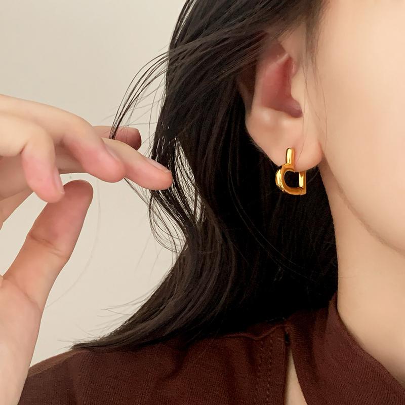 PONYKISS Tibetan Silver 18K Gold Plated Minimalist Heart Hoop Earrings for Women Cute Fashion Light Luxury Accessories