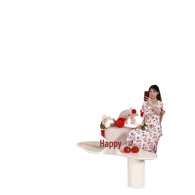 Conjunto de Decoração para Quarto de Casamento: Lados do Noivo e da Noiva, Parede com Caractere Xi do Novo Quarto e Decoração de Cabeceira