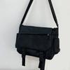 Umhängetasche für Herren Damen Klappbare Messenger Bag Nylon Leichtgewicht Lässige Schulter-Messenger-Tasche Große Kapazität Schwarz