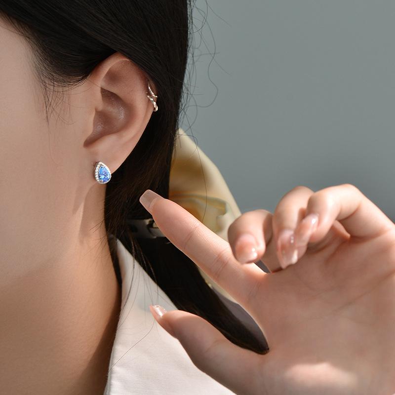 Blue Water Drop Drill Earrings Light Luxury High-end Temperament Exquisite Super Flash Earrings for Women