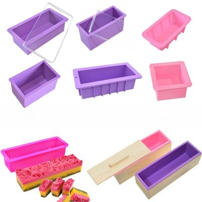 Silikonform für die Herstellung handgemachter Seife im Kaltverfahren zum Selbermachen mit Deckel (600 g/1100 g)