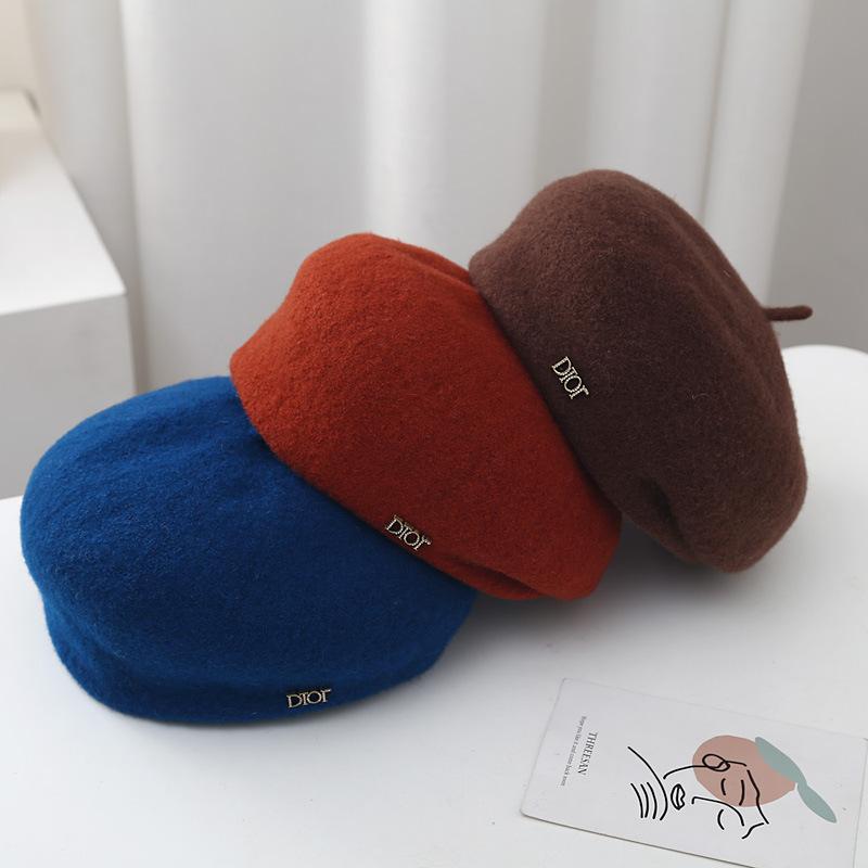 Wool Beret Women's Autumn and Winter Literary Pleated Edge Metal Letter Mark Retro Warm Pumpkin Hat