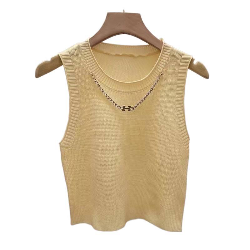 2026 Cute Round Neck Chain Pendant Slimming Vest