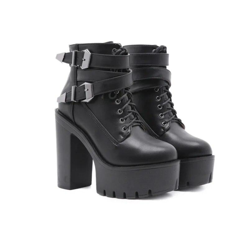 2024 Vinter 13 cm Klackar Nya Bandage Tjock Botten Vattentät Plattform Damskor Tjocka Höga Klackar Korta Stövlar Lhx