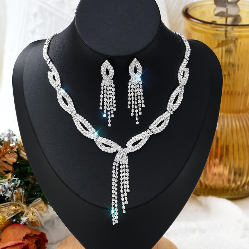 1 Conjunto de Colar de Corrente com Garras Inlay de Cobre da Moda, Brincos, Conjunto de Joias, Necessidades Diárias para Banquete de Casamento de Mulheres, Festa