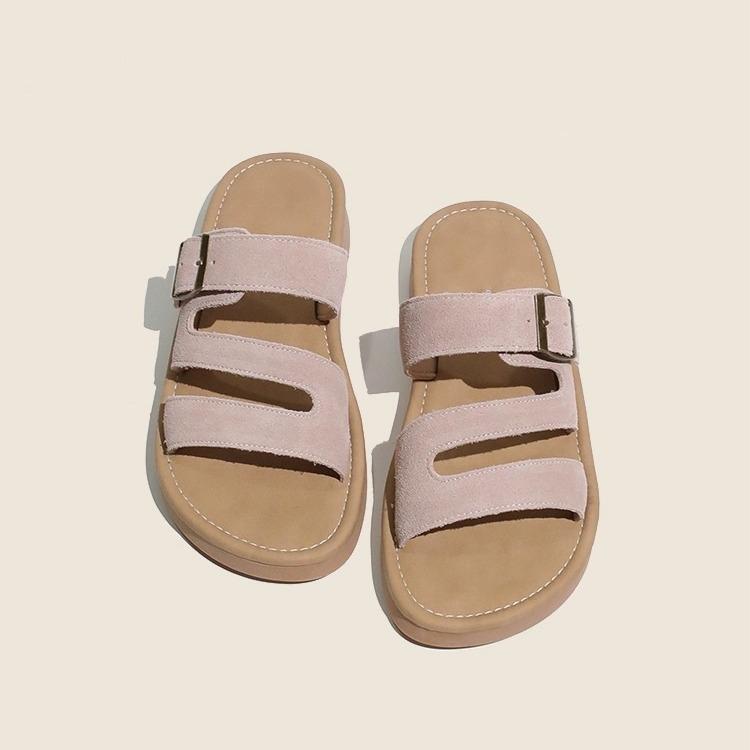 Soft-faced Flat-bottomed Slippers for Women's Summer Outer Wear 2025 New Versatile Belt Buckle Leather Casual Non-slip Soft-bottomed Sandals
