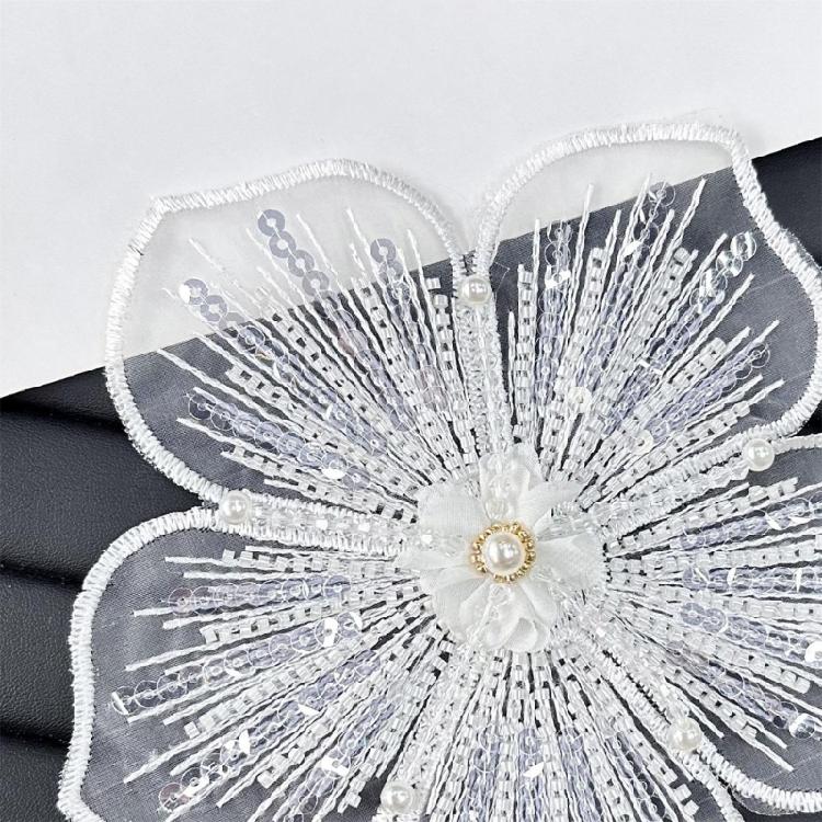 Multifuntional Flower Embroidery Mend Handmade Craft Supplies Clothing Accessory for Enhancing Clothing and Creation