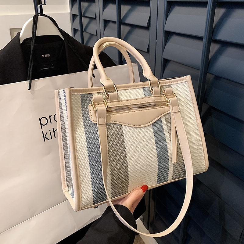 Fashion Tote Bag Women's New Versatile Large-capacity Shoulder Bag Commuter Handbag