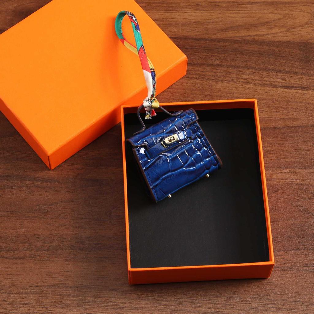 Yes, Yes, Touch the Blind Box, Mini Bag, Pendant, Cute Earphone Bag Mouth, Red Envelope, Keychain, Bag, Accessories Money.