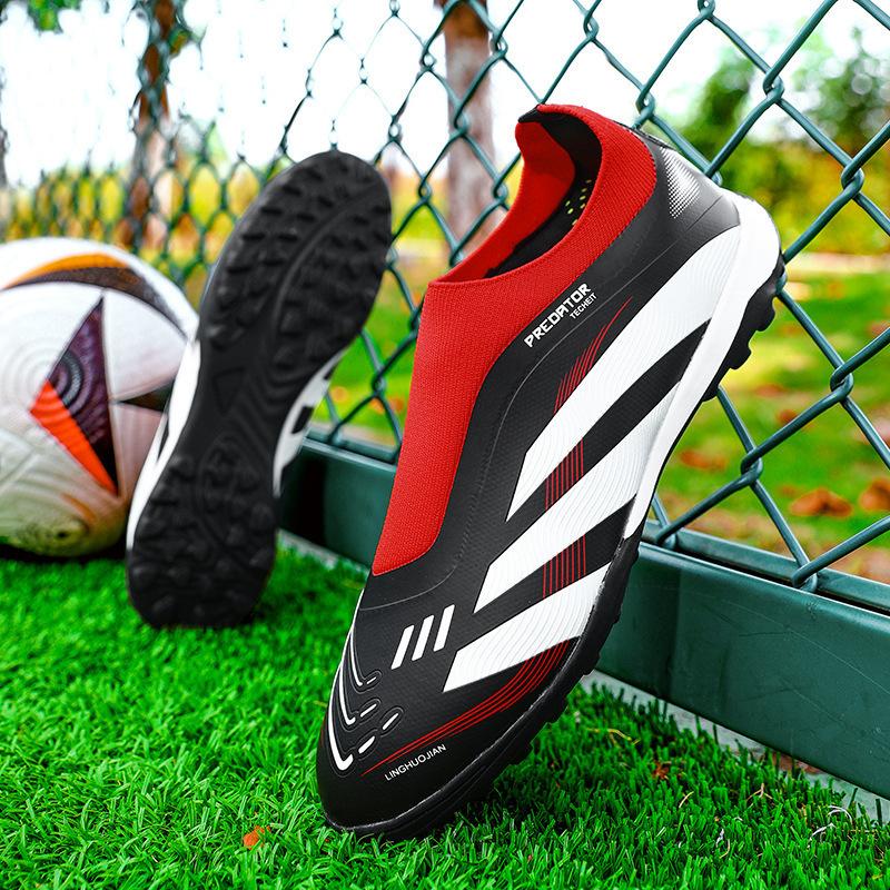 Soccer Shoes Men'S World Cup Flying Weaving Grass Training Seamless Low Top Spike Shredded Sneakers
