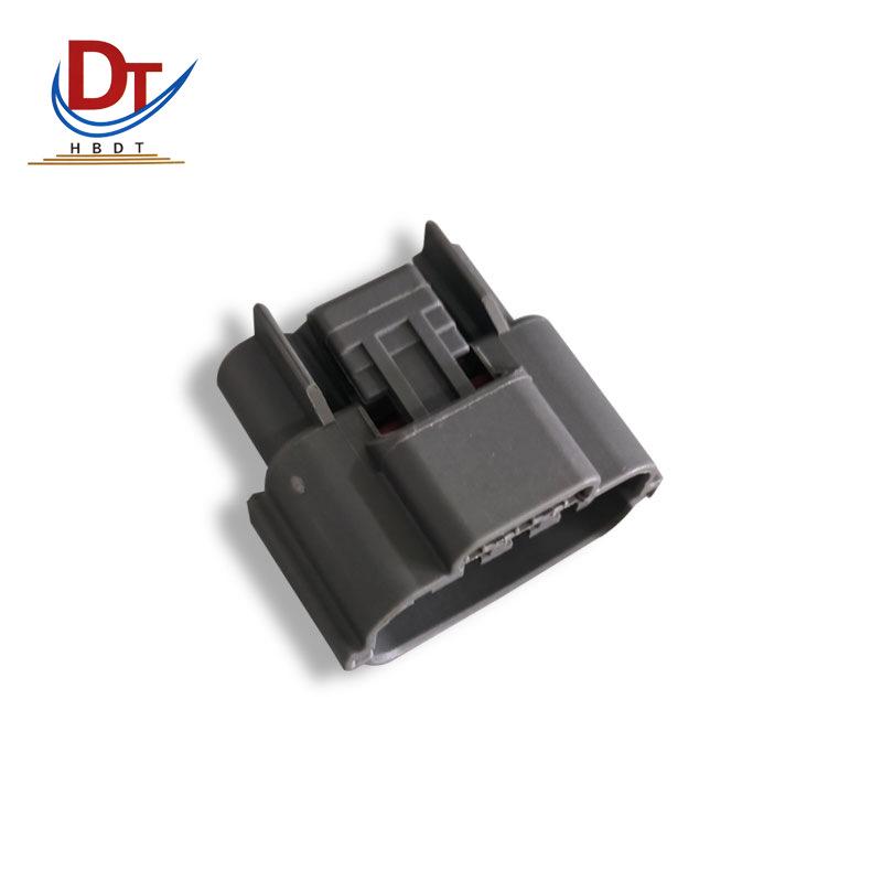 DJ70413-2.3-21 Automotive Wiring Harness Plug: Plastic Connector Housing & Socket