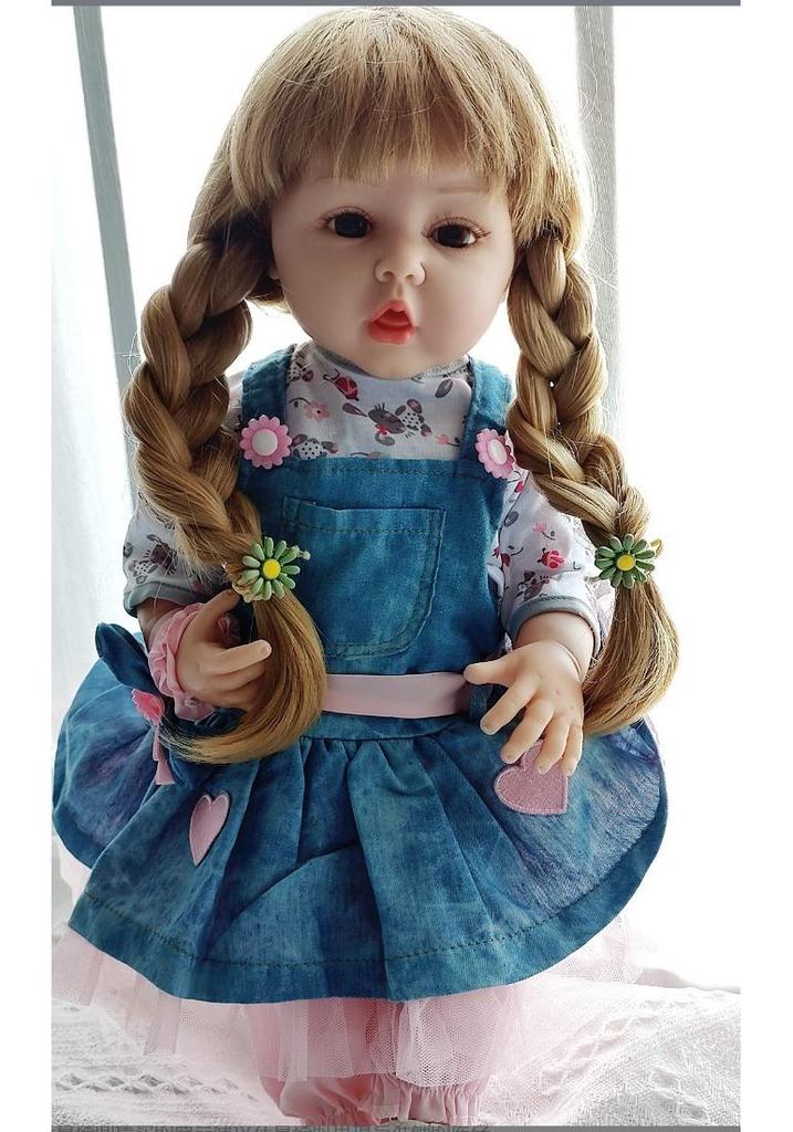 55cm Realistic Full Silicone Reborn Doll Betty