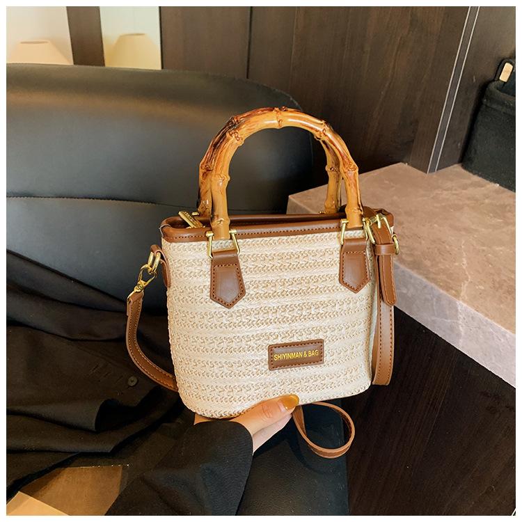 

Bohemian hand-woven straw bag women s summer new messenger bag seaside vacation beach bag бежевый