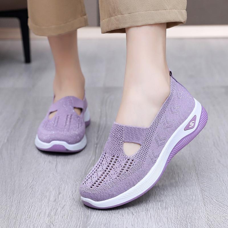 Large-sized Fly-knit Breathable Single Shoes for Women Flat Heels with Cutout and Shallow Opening Lazy Loafers